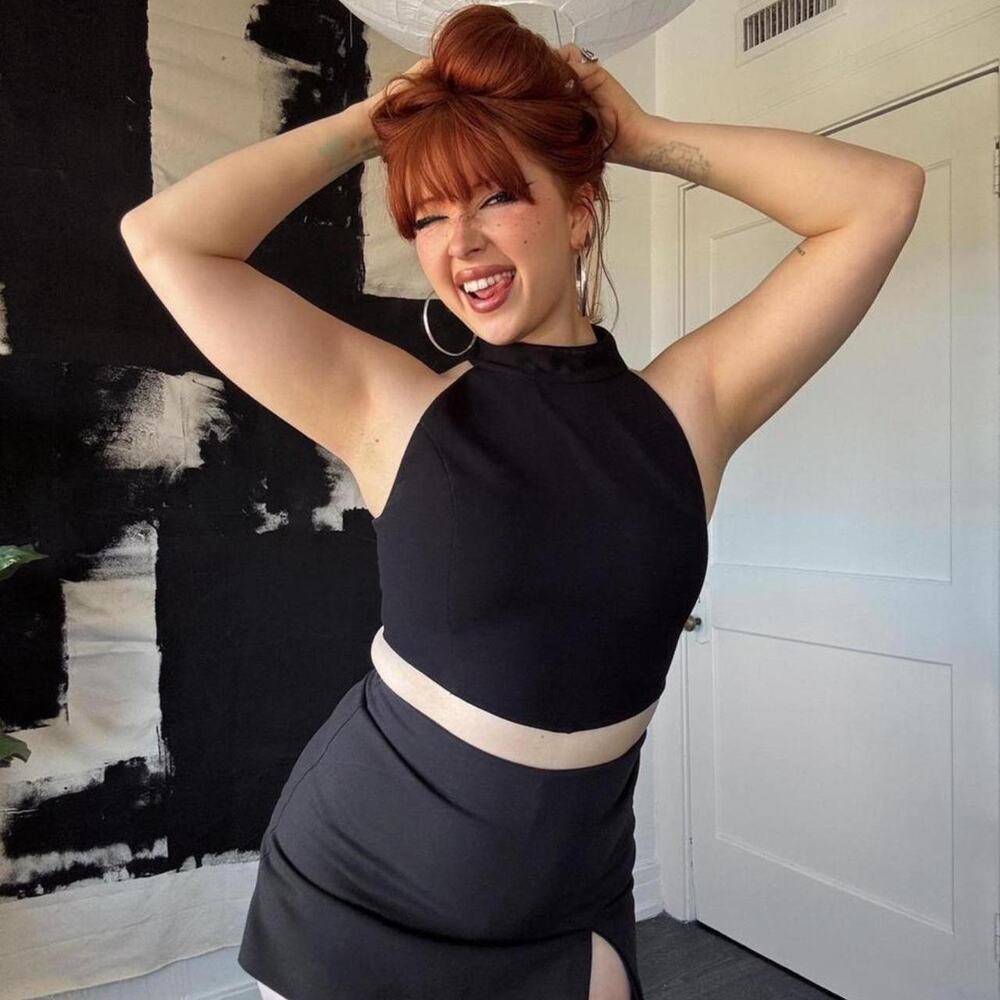 Cropped high neck top